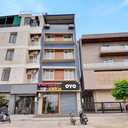 Hotel O 7 Star Udaipur Luaran gambar